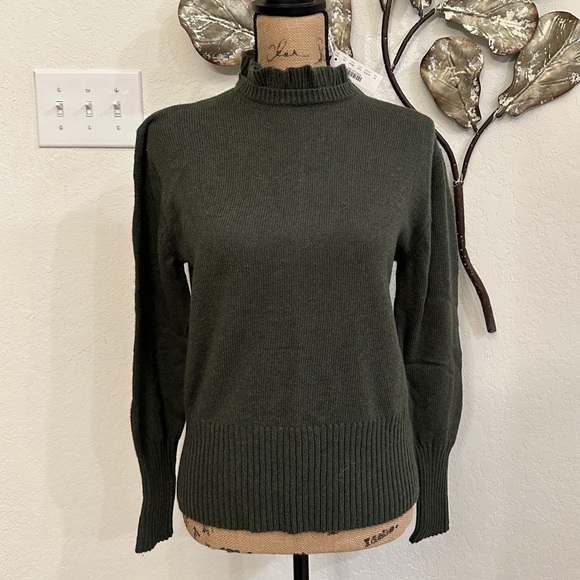 J. Crew Sweaters - NWT J. Crew Green Mock Neck Ruffle Collar Knit Sweater Size Medium